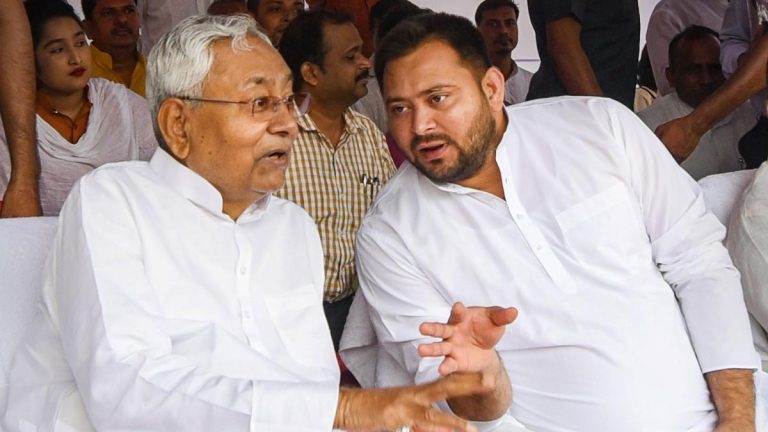 Bihar Politics: महाराष्ट्र में हुए उलटफेर की सियासत बिहार तक पहुंची, नीतीश सरकार में भी फेरबदल संभव?