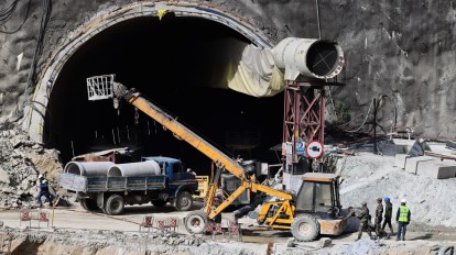 Uttarkashi Tunnel Update: सुरंग से किसी भी वक्त आ सकती है खुशखबरी! 41 मजदूरों को निकालने के लिए रेस्क्यू ऑपरेशन में तेजी, खुदाई का लगभग सारा काम पूरा
