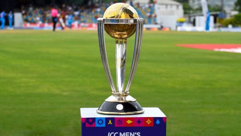 World Cup Final: वर्ल्ड कप में भारत बनाम ऑस्ट्रेलिया का फाइनल मुकाबला देखने जाएंगे 100 से ज्यादा VVIP, पीएम मोदी के साथ इन सबका भी नाम